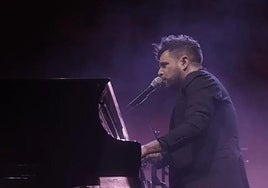 El cantante malagueño Pablo López, durante una actuación.