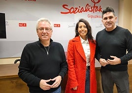 José Ignacio Asensio, Azahara Domínguez y Mikel Serrano han realizado una valoración conjunta de la nueva línea de autobús.