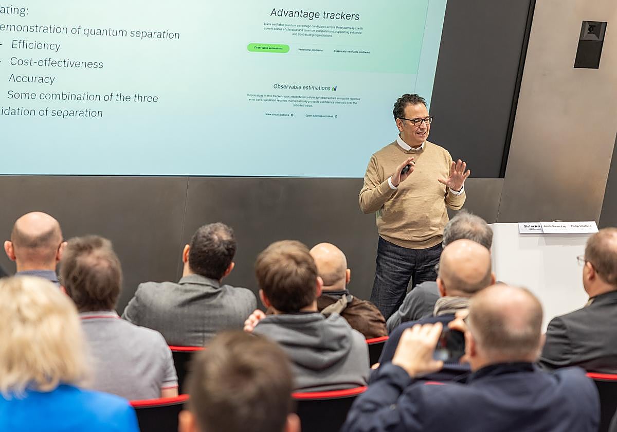 Alessandro Curioni, vicepresidente de IBM Research en Europa y África y director de los laboratorios de Zúrich, durante su intervención.