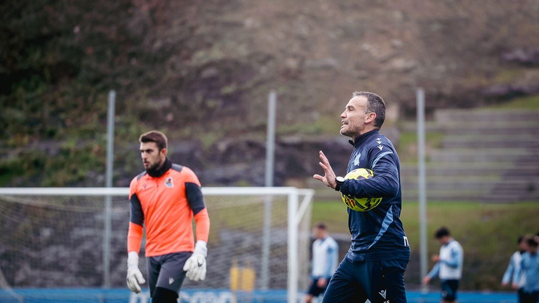 Trabajo para buscar el trío de triunfos en casa