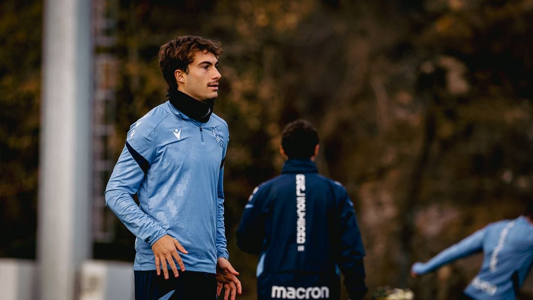 Trabajo para buscar el trío de triunfos en casa