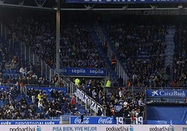 El txoko donde se ubica la afición de la Real en Mendizorrotza, campo del Alavés.