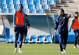 Sergio, durante el entrenamiento de este viernes.