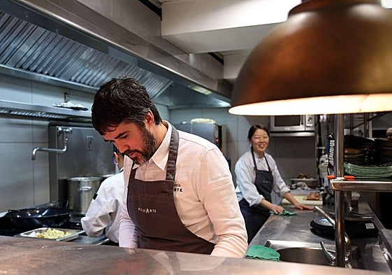 Óscar García, en una imagen de archivo en su restaurante Baluarte.