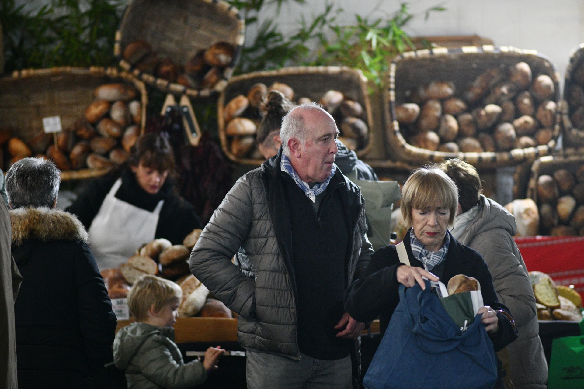 Animada feria agrícola de San Andrés en Eibar