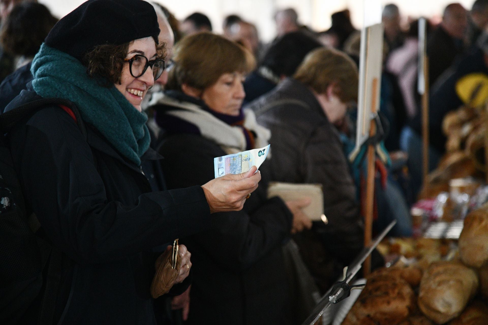 Animada feria agrícola de San Andrés en Eibar