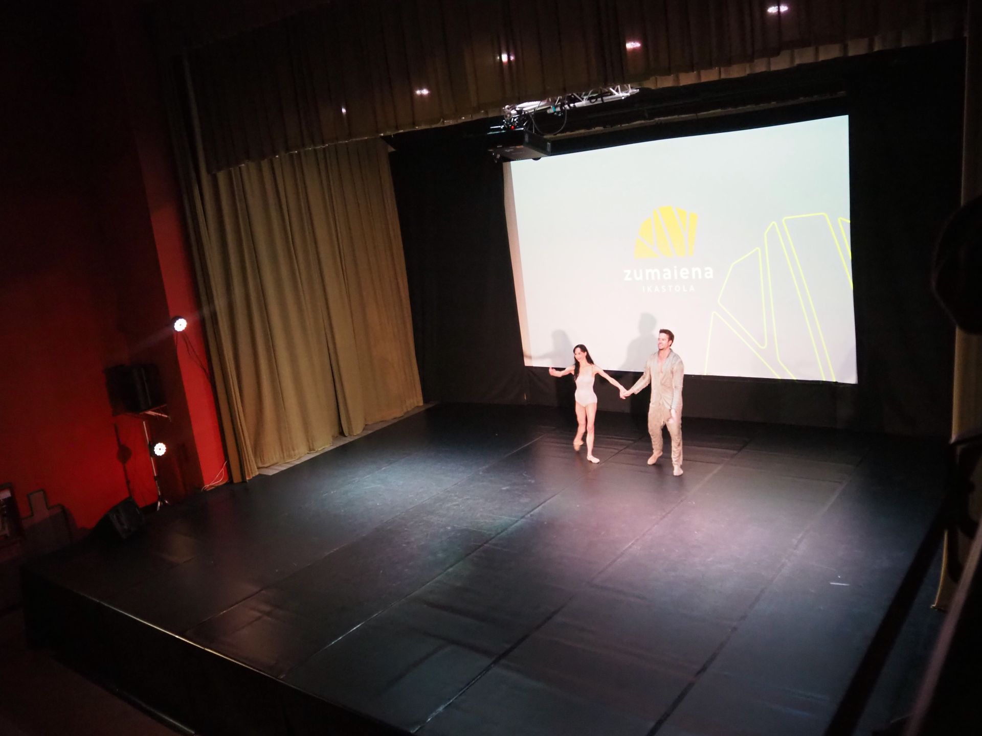 Lucía Lacarra regresa a Zumaia