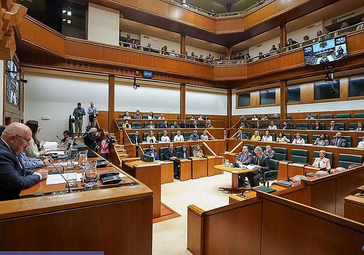 La oposición plantea 1.400 millones en cambios en las Cuentas vascas tras romper el diálogo