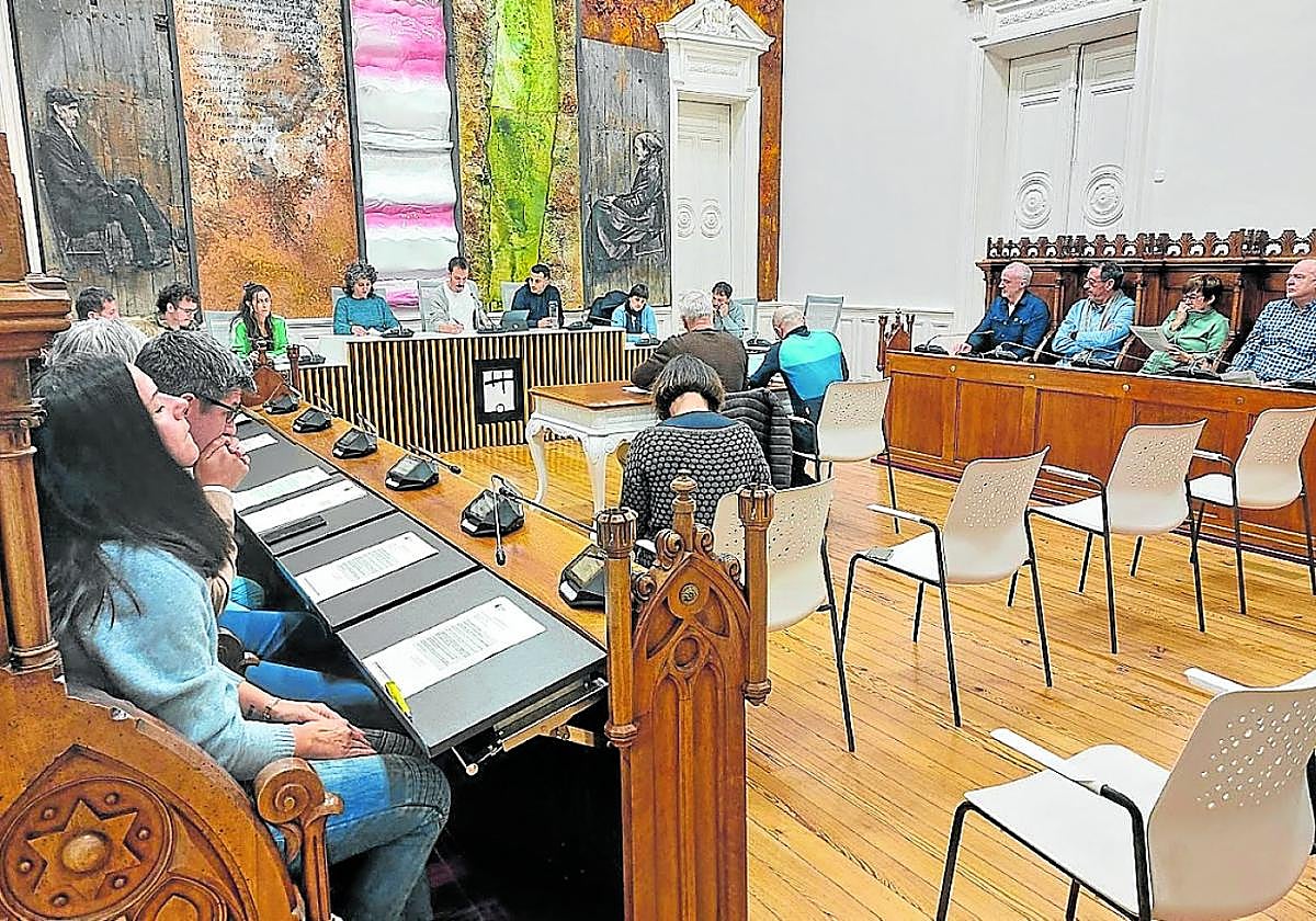 Pleno. Imagen de la sesión plenaria celebrada la semana pasada en el ayuntamiento. Hoy se vuelven a reunir.