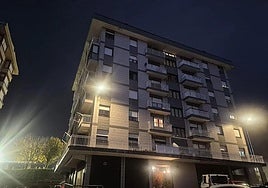 Imagen del edificio donde ha tenido lugar el incendio.