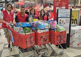 Voluntarios de Cruz Roja recogerán la donación de juguetes.