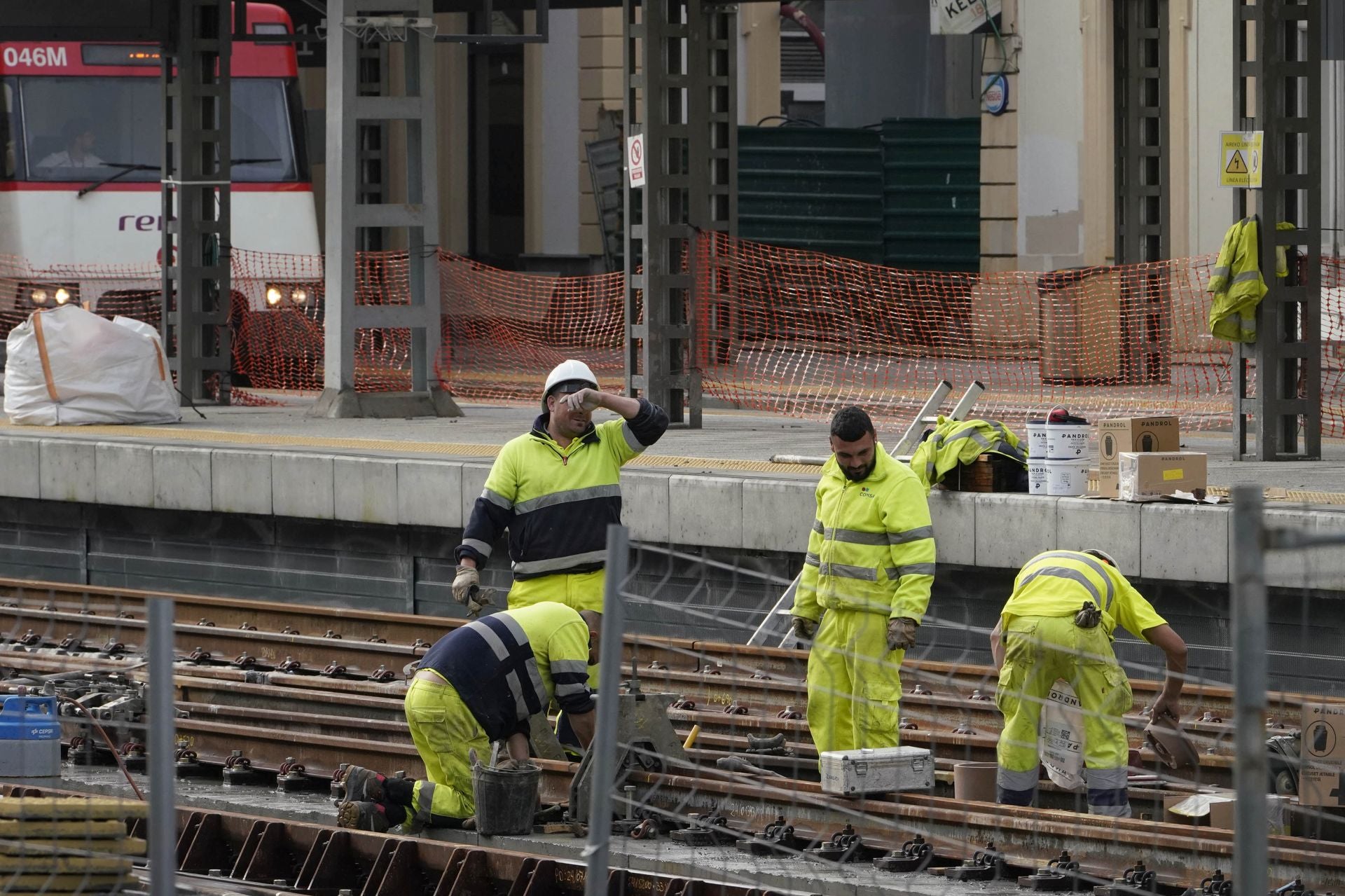 Las obras para poder recibir el TAV en Atotxa, a punto