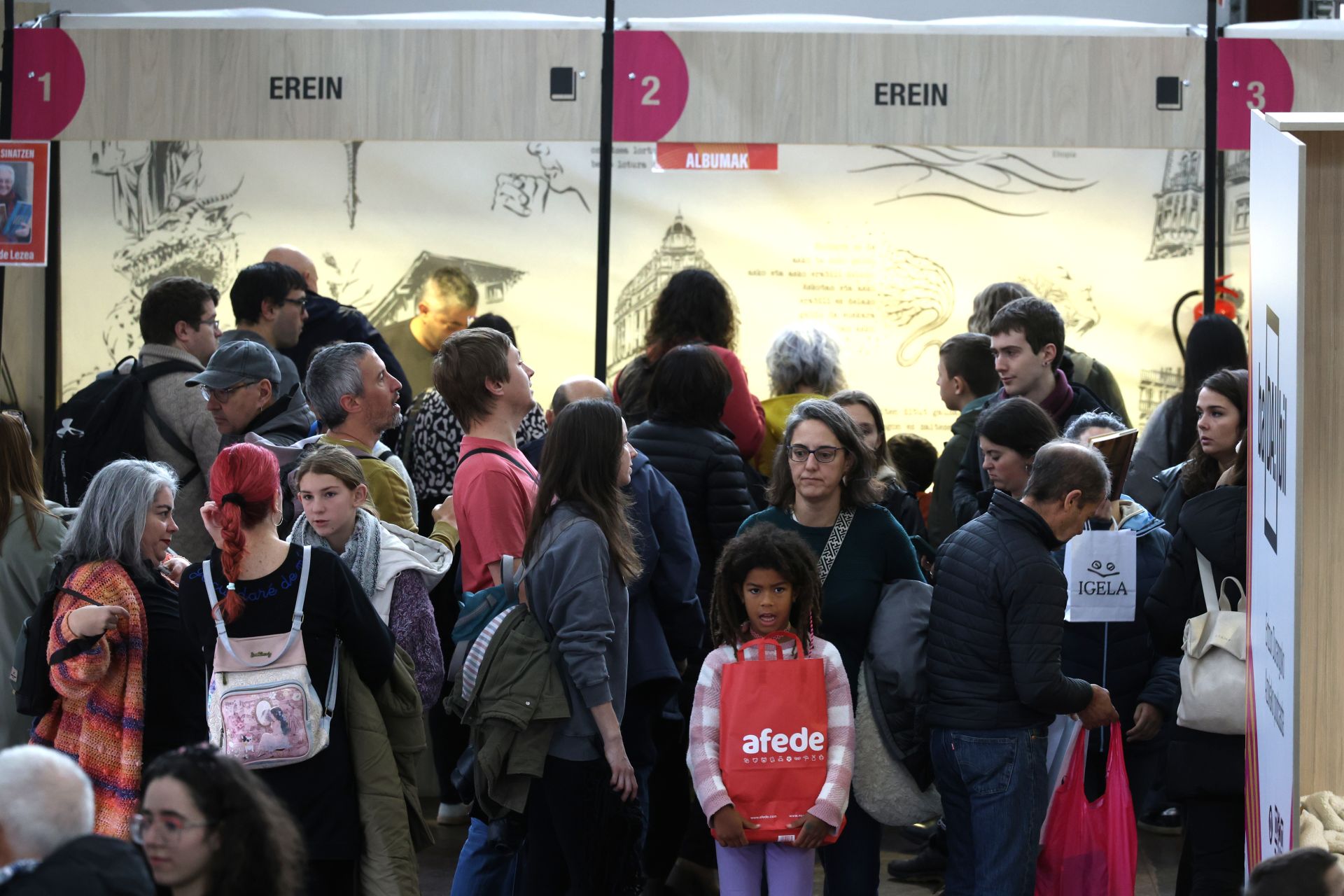 Bigarren eguna, argazkitan