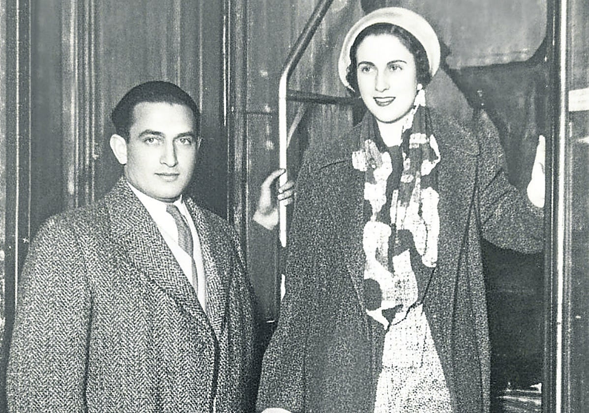María Inurreta junto a su marido Afzat Hayat.