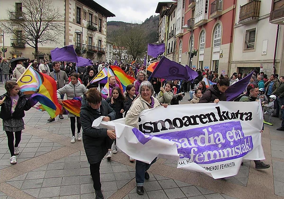 Consulta los horarios de las manifestaciones por el 8M en Gipuzkoa | El ...