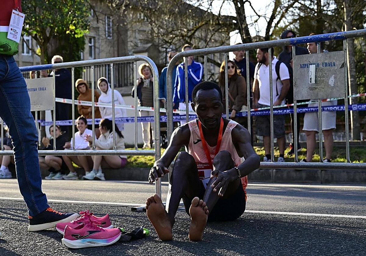 Mark Kosgei Kiptoo Wins Azkoitia-Azpeitia Half Marathon at 49, Diana Wanza Sets New Record