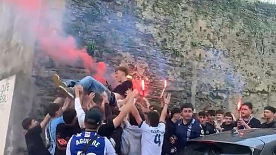 Día inolvidable para Ibai Aguirre: debut con la Real Sociedad y recibimiento por todo lo alto en Mutriku