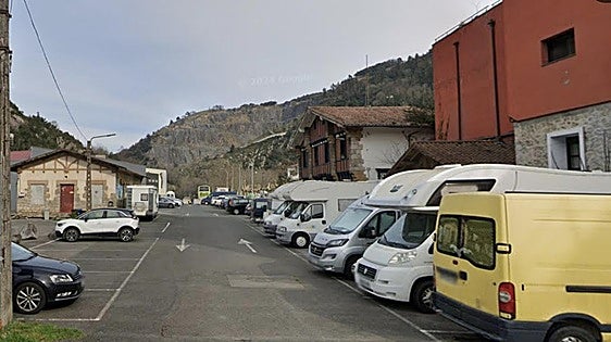 El jueves y el viernes se realizarán trabajos de pintura en el aparcamiento de autocaravanas de la estación