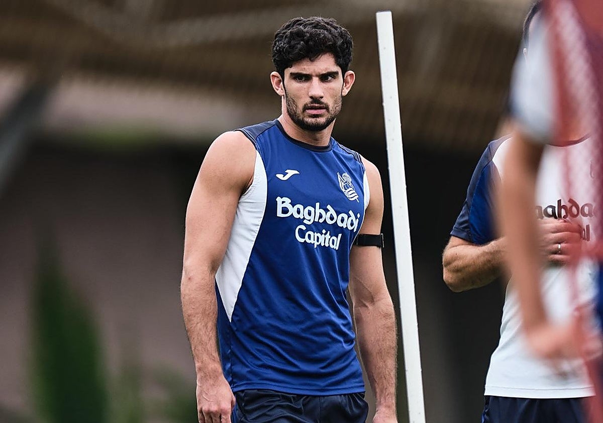 Trabajo de recuperación con Guedes sumando minutos; la Real necesita al luso con chispa