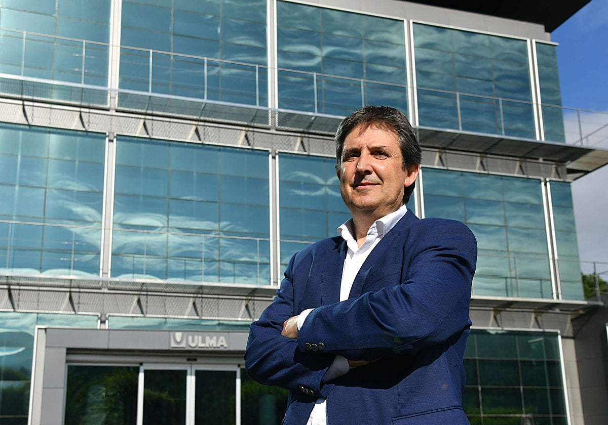 Iñaki Gabilondo, en la sede central de Ulma en Oñati.
