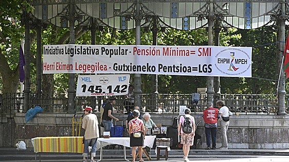Los pensionistas vuelven a las calles de Euskadi para pedir pensiones dignas frente a la pérdida de poder adquisitivo