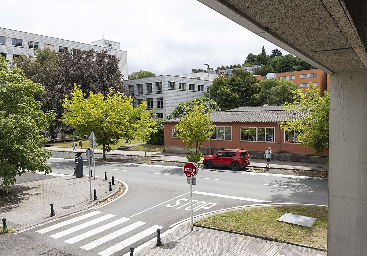 EHU empezará a derribar en agosto unos pabellones del campus de Donostia para la construcción de la nueva residencia de estudiantes