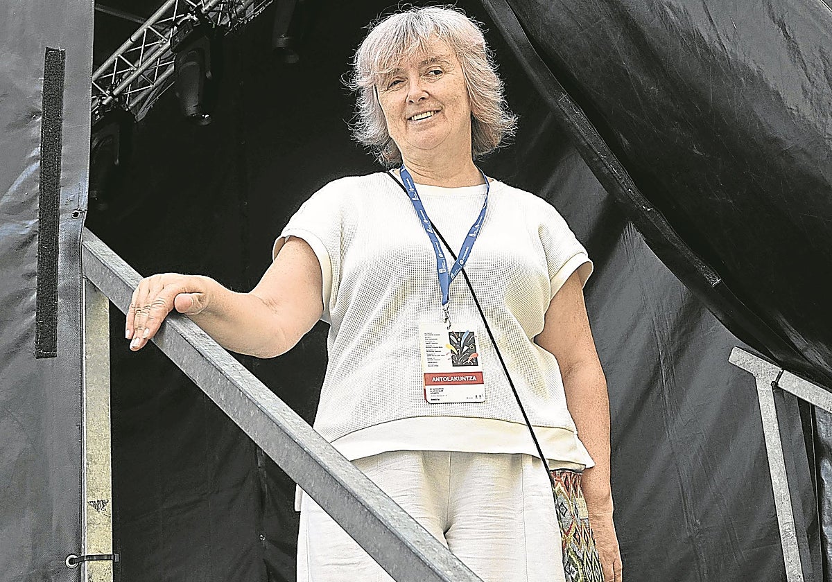María Jesús Torres: «Chaparrón, eclipse... trabajamos en la calle, y la calle es lo que es»
