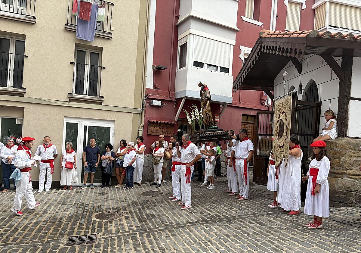 Debarrek maite dute San Roke eguna