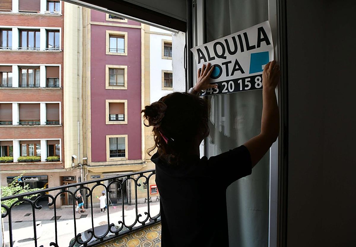Nueve de cada diez ofertas de alquiler en Gipuzkoa son para contratos temporales