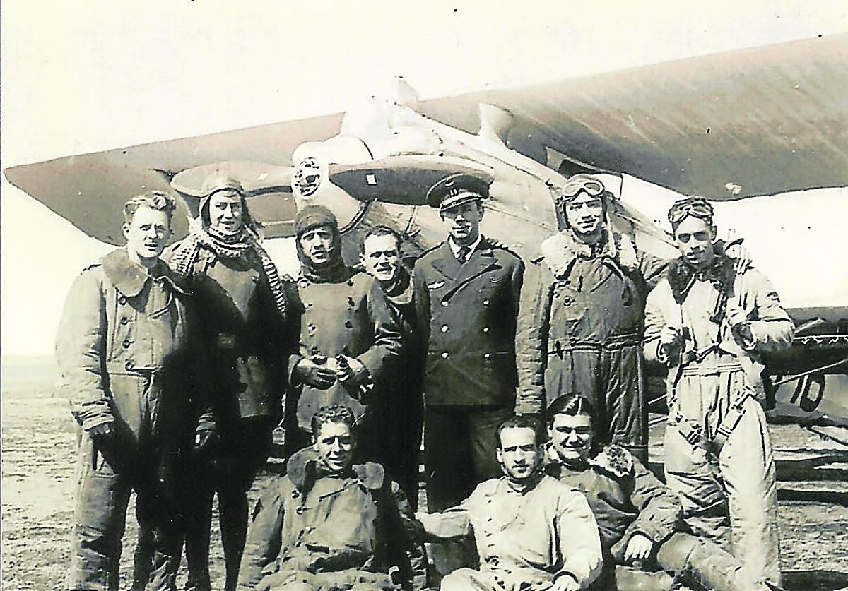 Félix Urtubi, ileso tras embestir un avión y cruzar el frente republicano en burro: el héroe olvidado de 1936