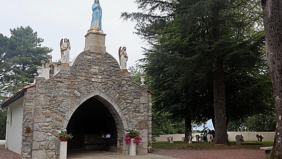 Sokorri: una leyenda de marineros y un cementerio de cólera