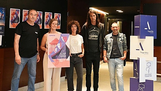 Leire Derteanok irabazi du antzerki topaketen kartel lehiaketa