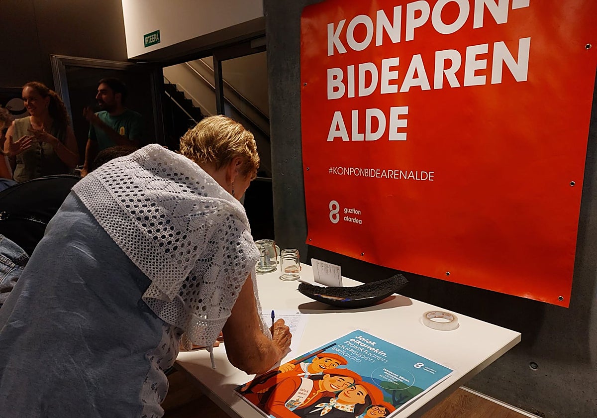 Guztion Alardea muestra «preocupación» por «la dirección» de los organizadores del Alarde de Hondarribia