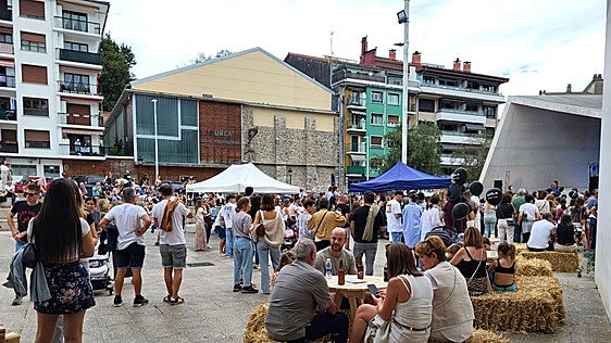 Este sábado se celebra el II. Merkataritza Fest con la participación de 21 de establecimientos