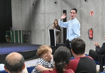 Álex Roca, este viernes en el Ayuntamiento de Olaberria.