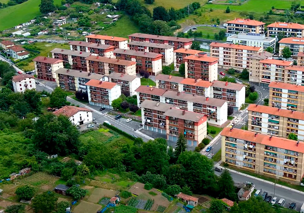 El Ayuntamiento organiza una reunión abierta con los vecinos dentro del plan de rehabilitación de Urtatza