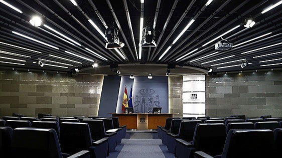 Burdo ataque a la libertad de prensa