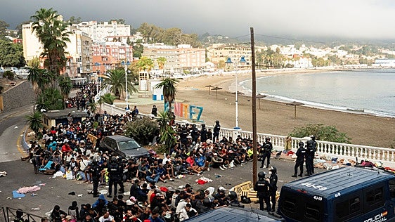 Tensión y colapso en Ceuta