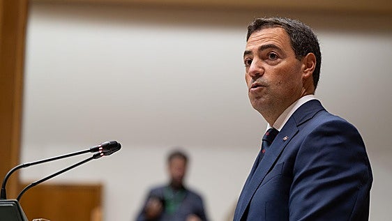 Euskadi propone prohibir el acceso a redes sociales a los menores de 15 años y revisará la estrategia digital en los colegios