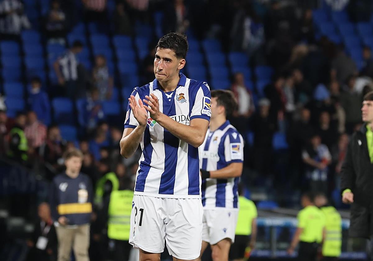 La Real Sociedad trabaja en la vuelta de Aguerd