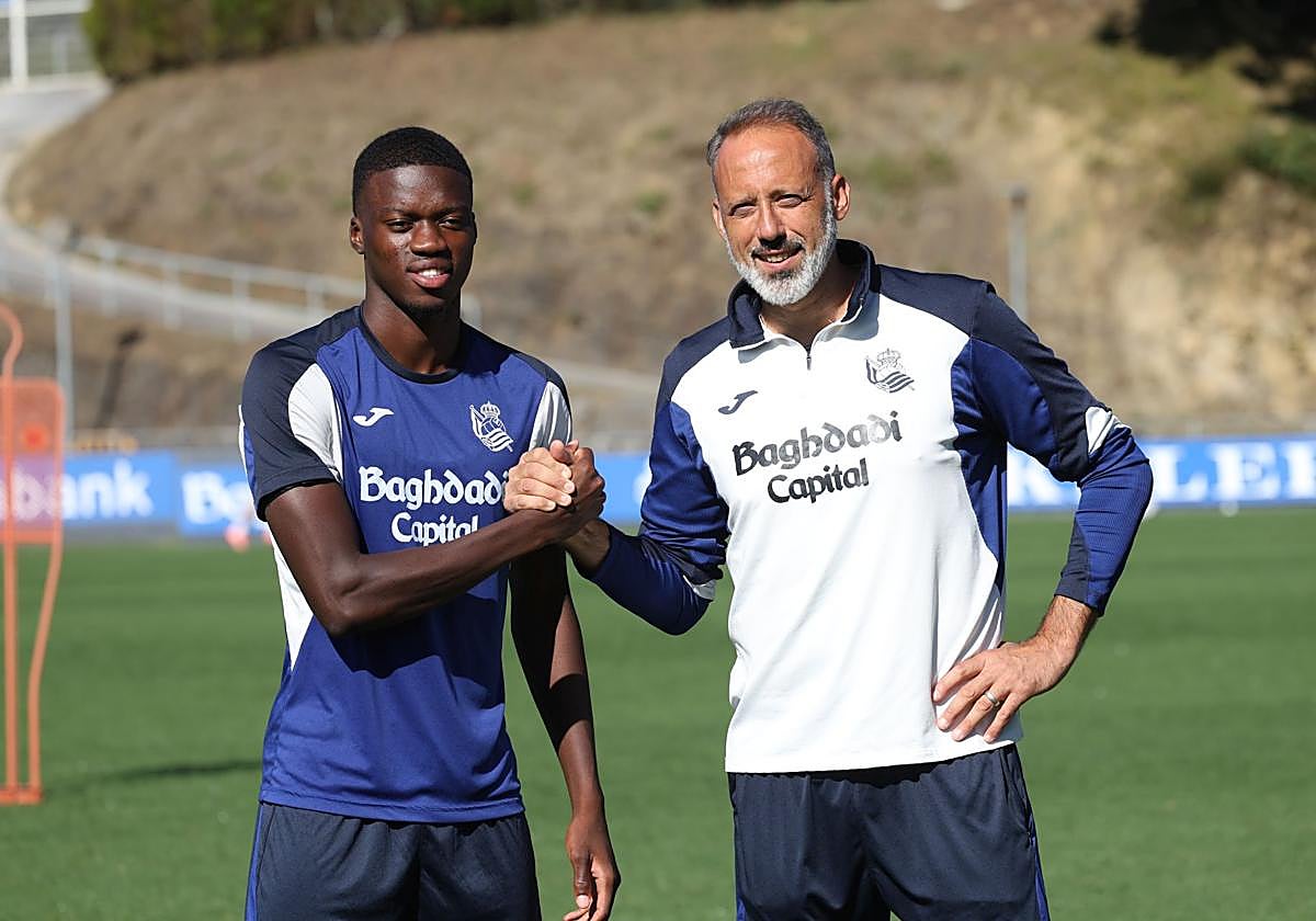 Mamadou Sarr ya es uno más en Zubieta