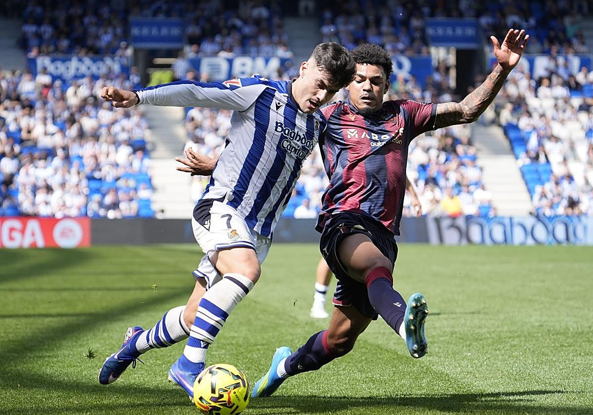 La Real repetirá horario de domingo ante el Levante para cerrar un maratón de cinco partidos en 14 días