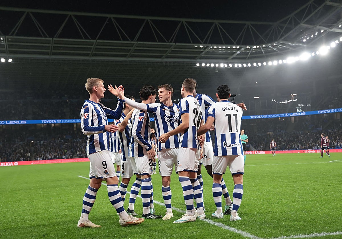 La última vez que la Real Sociedad enlazó cuatro triunfos seguidos en Liga acabó en Champions