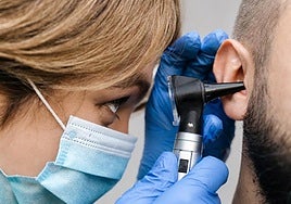 Harvard Medical School advierte sobre las 6 señales cotidianas que indican que estás perdiendo audición sin darte cuenta