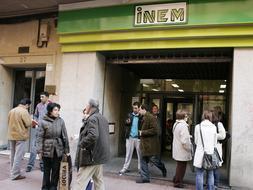 El paro ha ascendido un 6,35% más. / Archivo