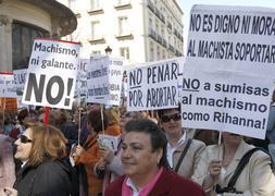La mujer cumple un siglo en la Universidad