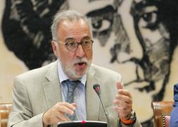 Pere Navarro anuncia que se prohibirán todos los detectores de radares