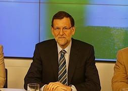 Mariano Rajoy, ayer en el comité. / J. R. Ladra