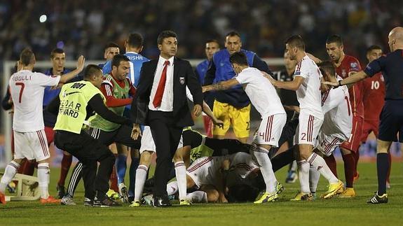 Suspendido el Serbia-Albania por graves altercados