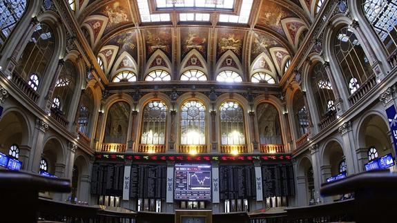 Interior de la Bolsa de Madrid. 